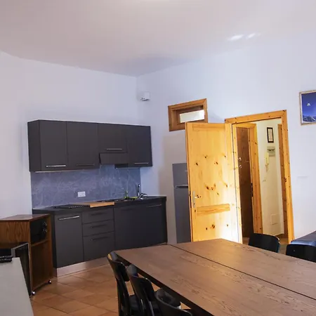Aparthotel Base Camp Alpine *
