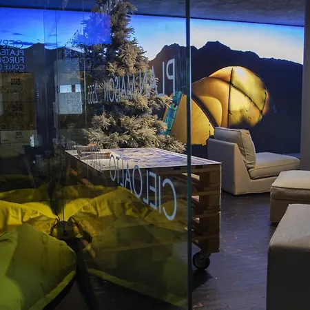 Lägenhetshotell Base Camp Alpine Breuil-Cervinia